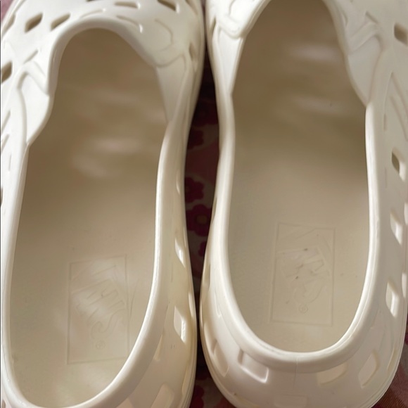 Vans White Slip-On Sneakers Perforated Design - Picture 6 of 10